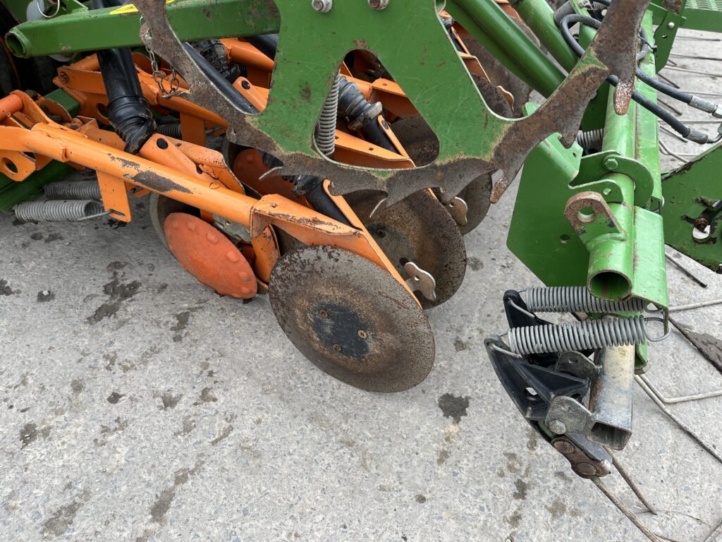 20230417_115708529_iOS