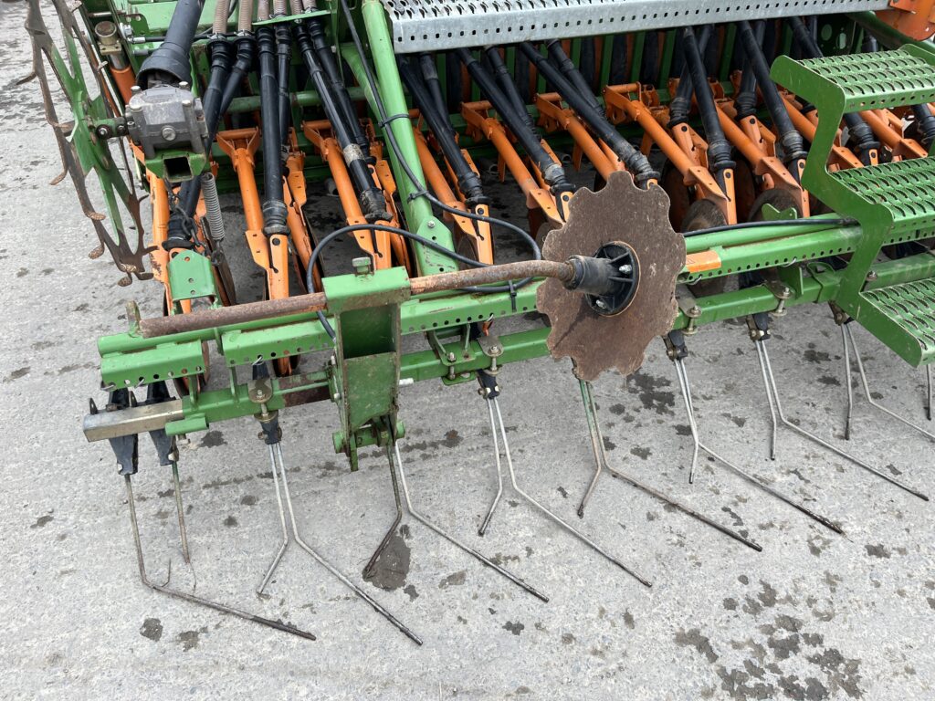 20230417_115714030_iOS