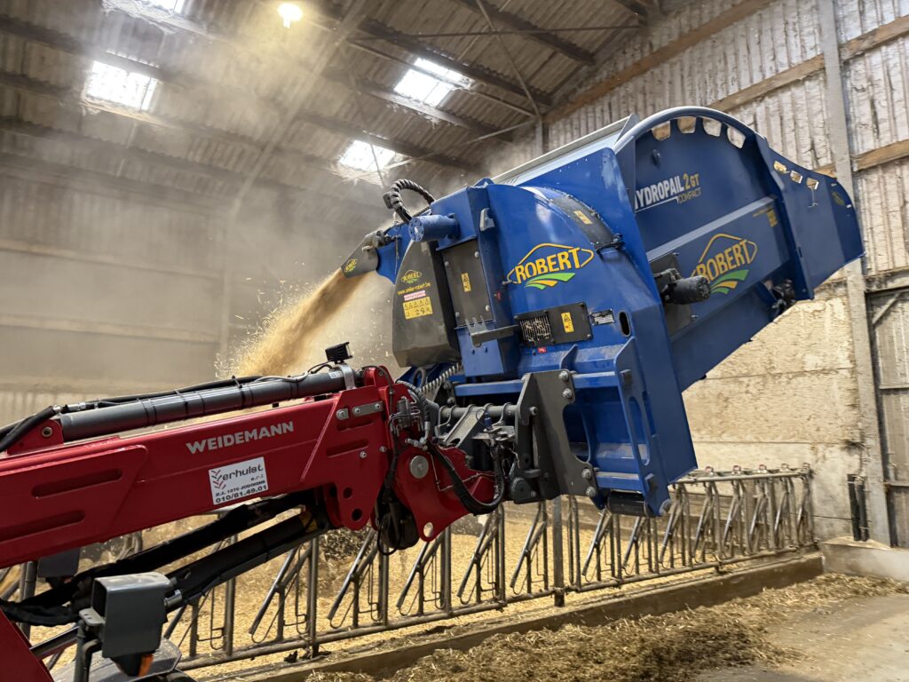 20250522_082836008_iOS