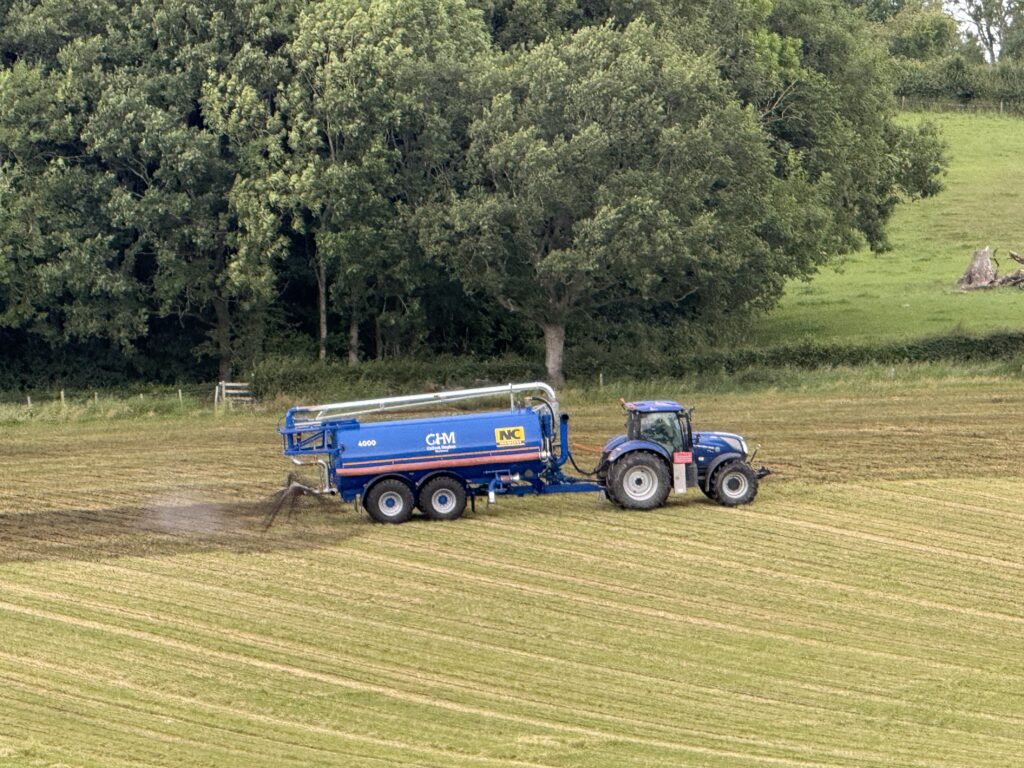 20250625_194628960_iOS