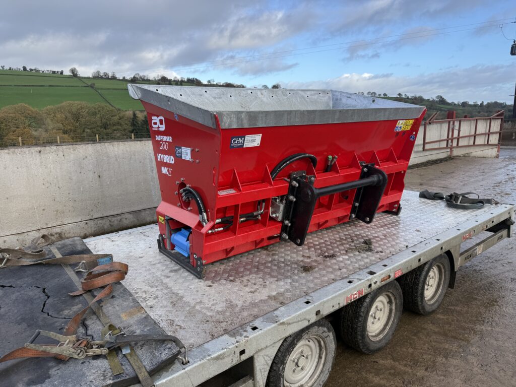 20251113_100636143_iOS