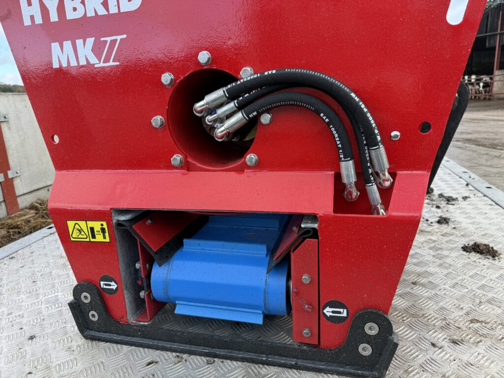 20251113_100708881_iOS