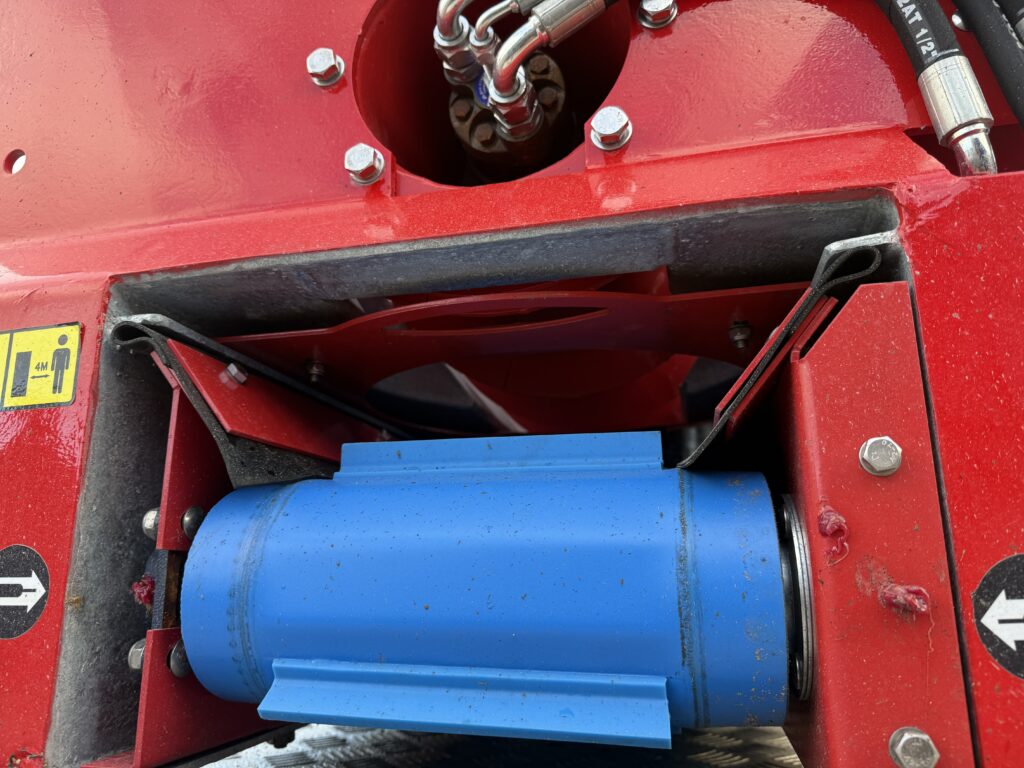 20251113_100711014_iOS