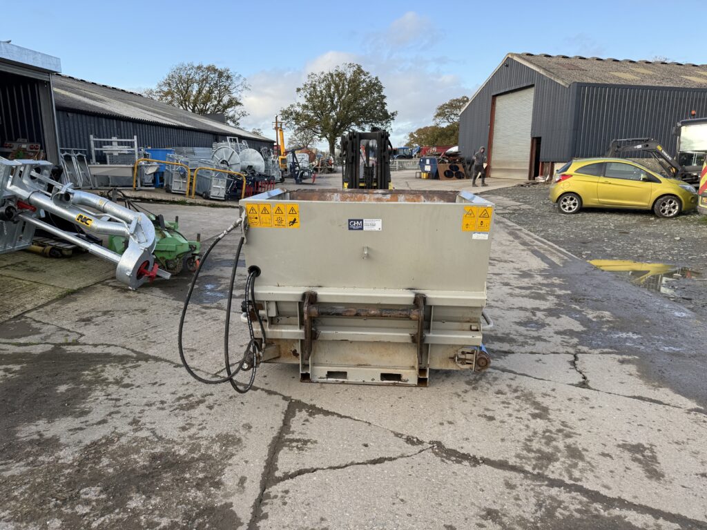 20251113_143110289_iOS