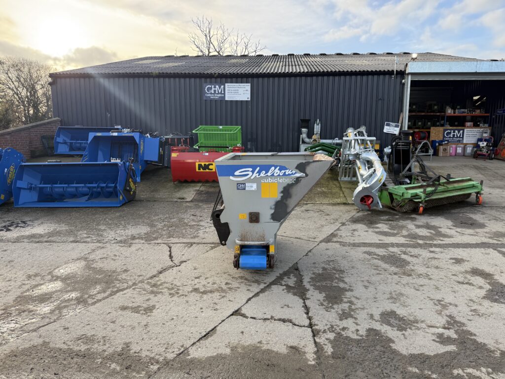 20251113_143118956_iOS