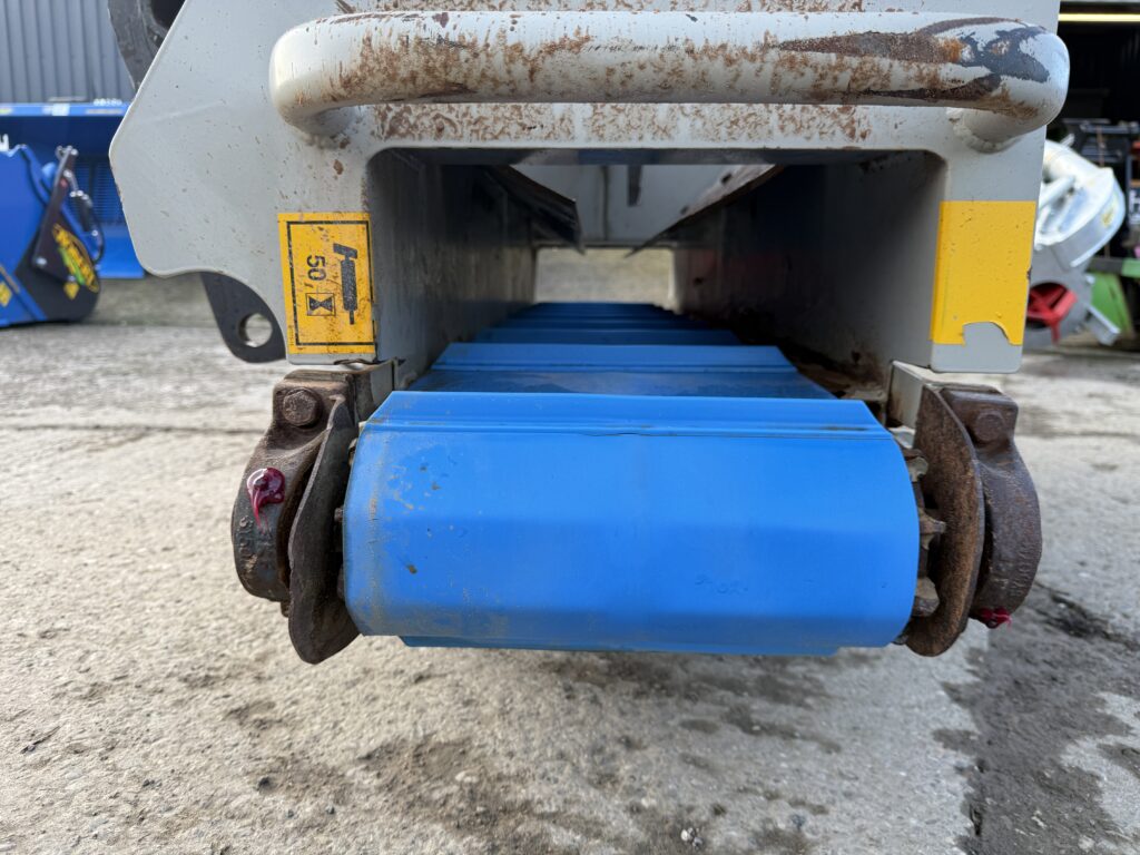 20251113_143132791_iOS