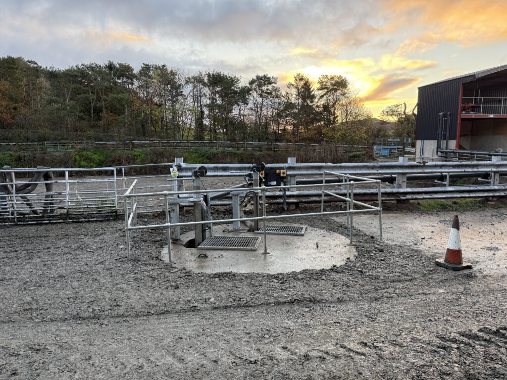 20251108_074612629_iOS