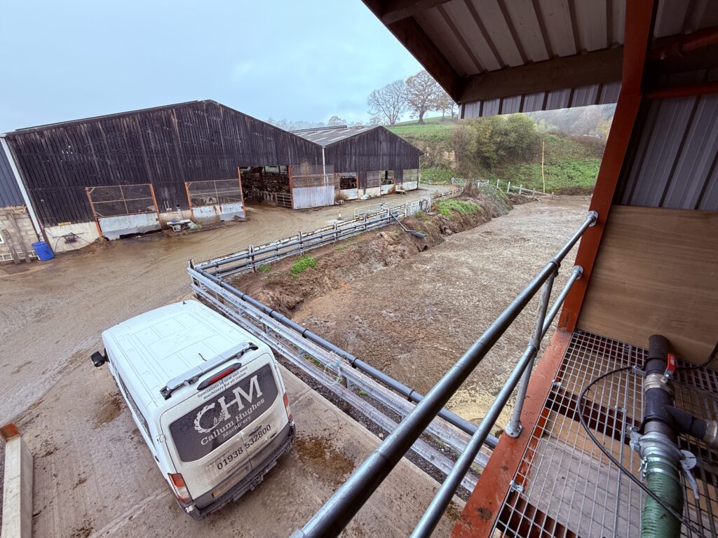 20251108_090805181_iOS