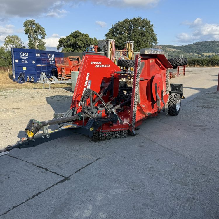 20250731_173224022_iOS