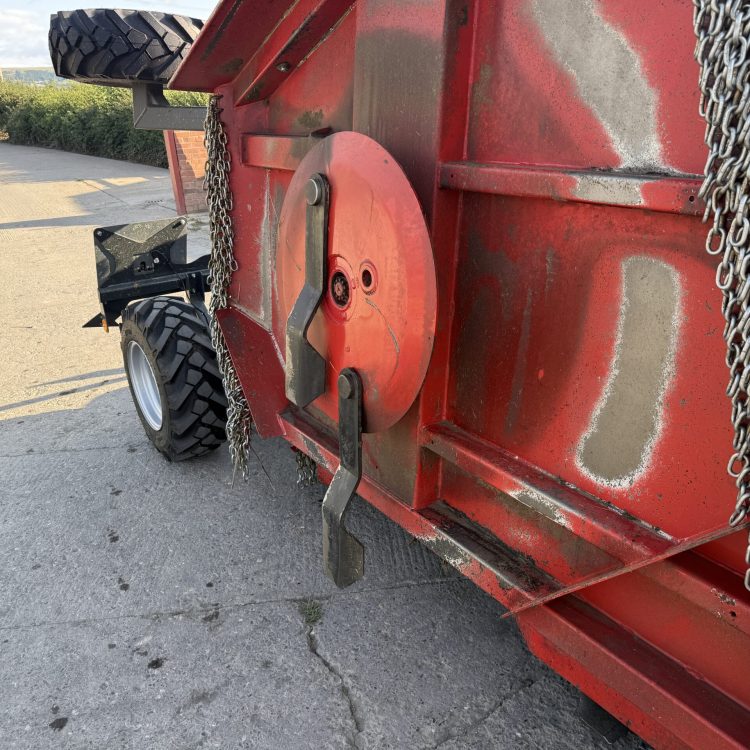 20250731_173253590_iOS