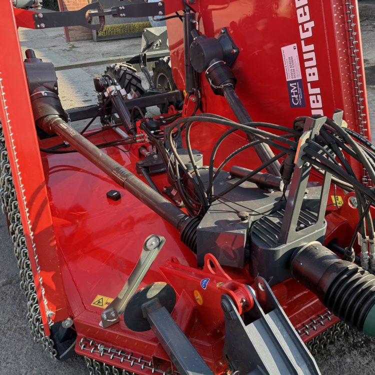 20250731_173257690_iOS